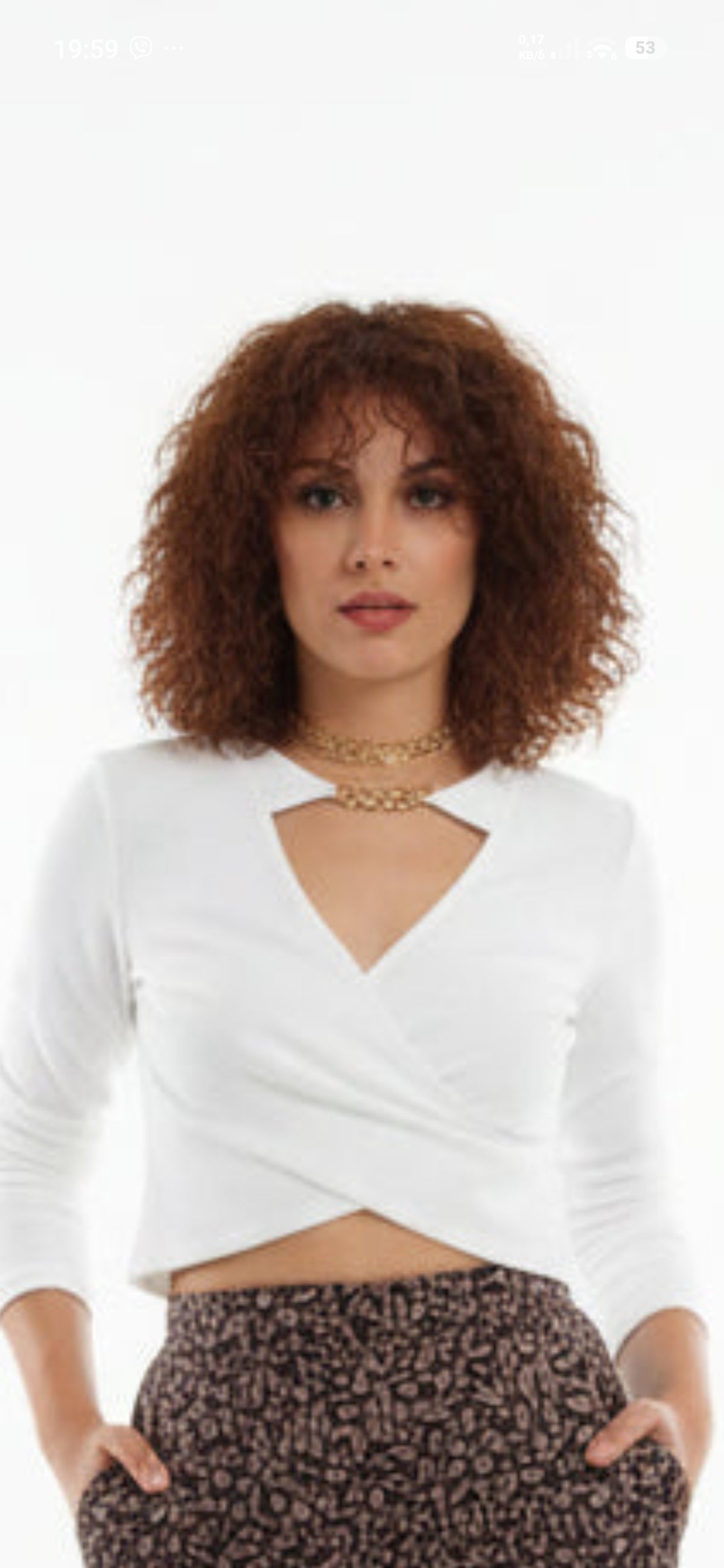 Γυναικεία Μακρυμάνικη Crop Μπλούζα με Cut-Out & Choker Λαιμόκοψη - Λευκό / Εκρού